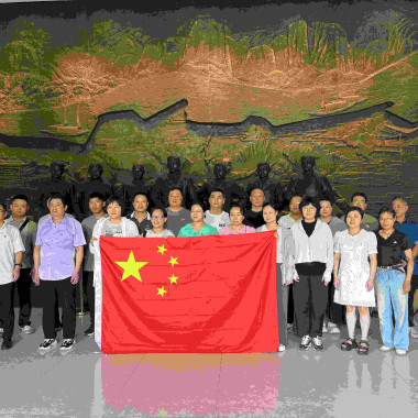 “红色足迹 追忆初心”——Z6尊龙凯时电气联合共建党总支开展主题党建活动